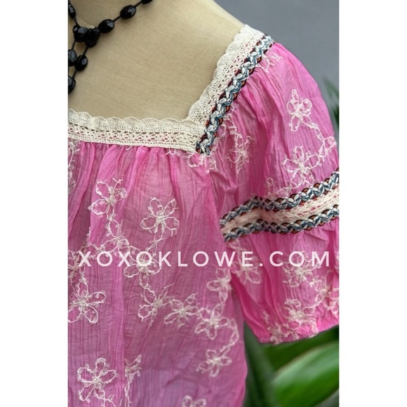 POL Pink Floral Embroidered Square Neck Half Sleeve Chiffon Top - Picture 12 of 15